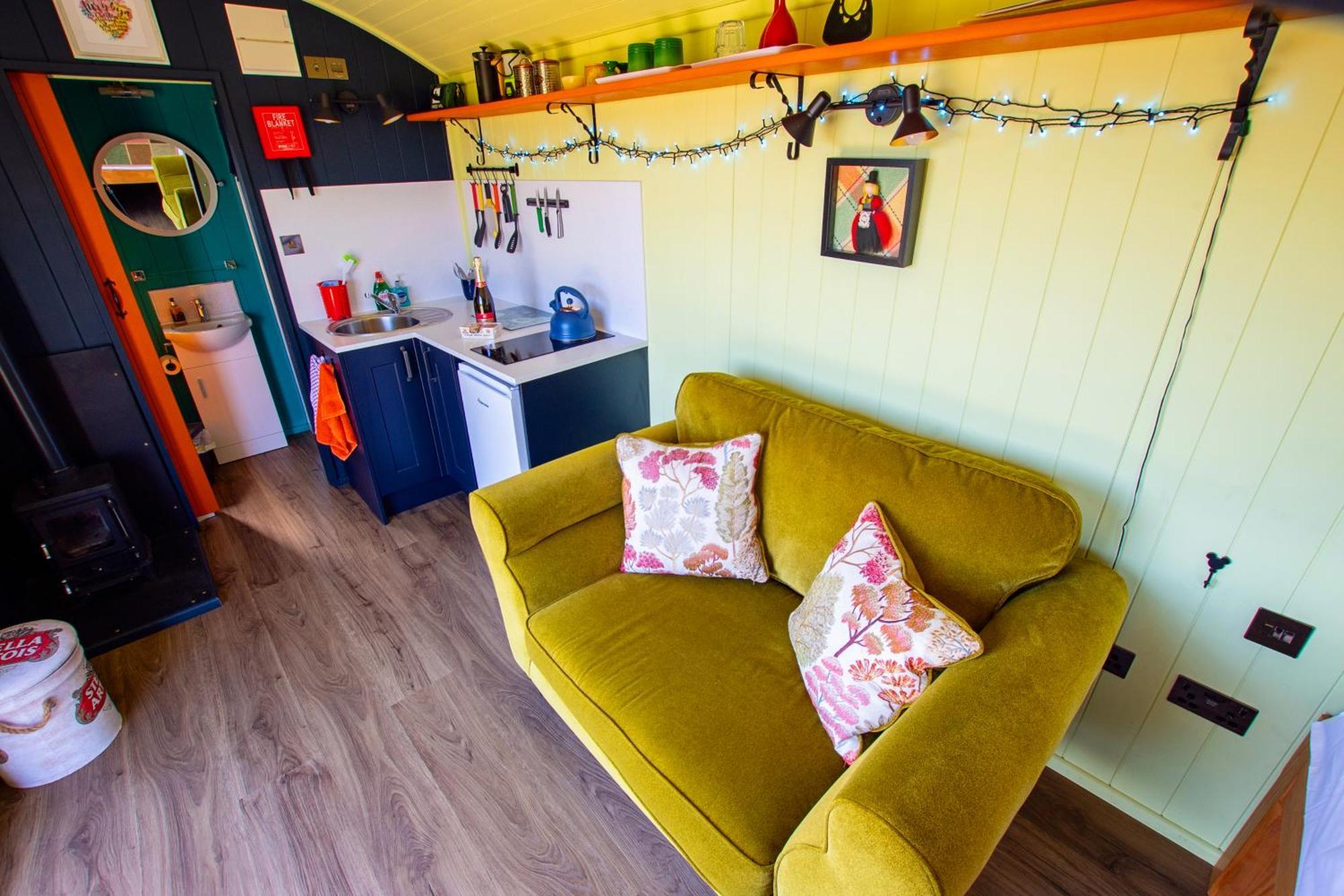 The Gambo Shepherd'S Hut Kidwelly Exterior foto